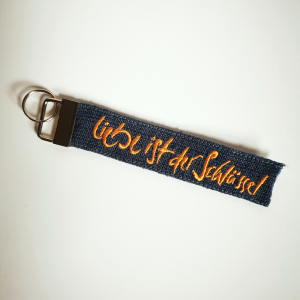 Anhänger - Liebe ist der Schlüssel